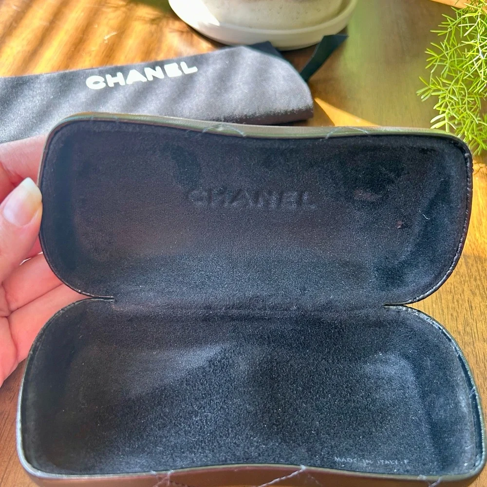 CHANEL Cateye Havana Brown Sunglasses, Authenticity Card, Original Case (5281-Q) - Picture 14 of 16
